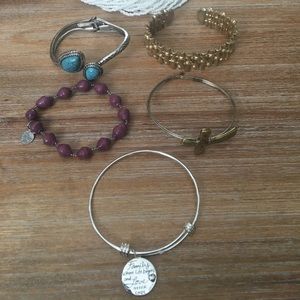 Lot of 6 Bracelets